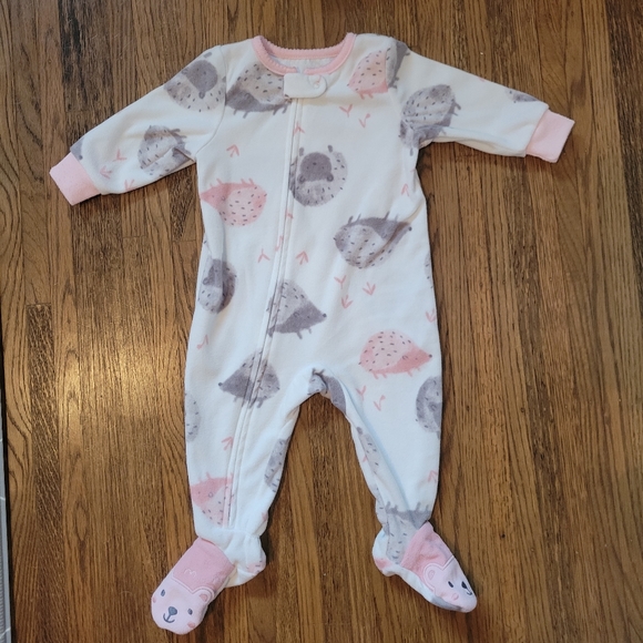 Carter's Other - 4/$10 Carter's Hedgehog Sleeper